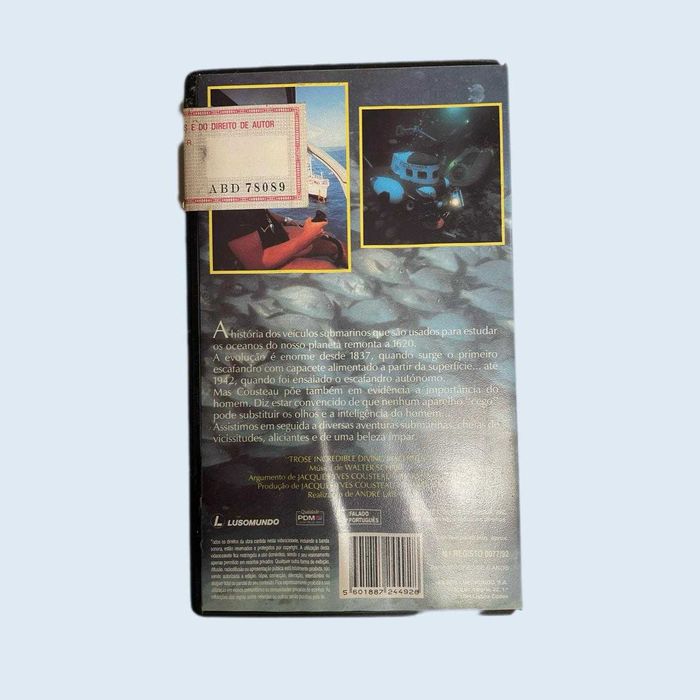 Cassete VHS Jacques Cousteau “As incríveis máquinas mergulhadoras”
