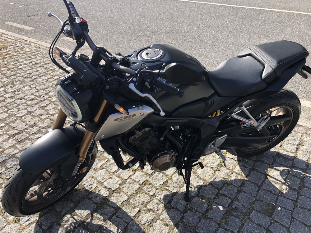 Vendo Honda CB650R 2021 deslimitada origem