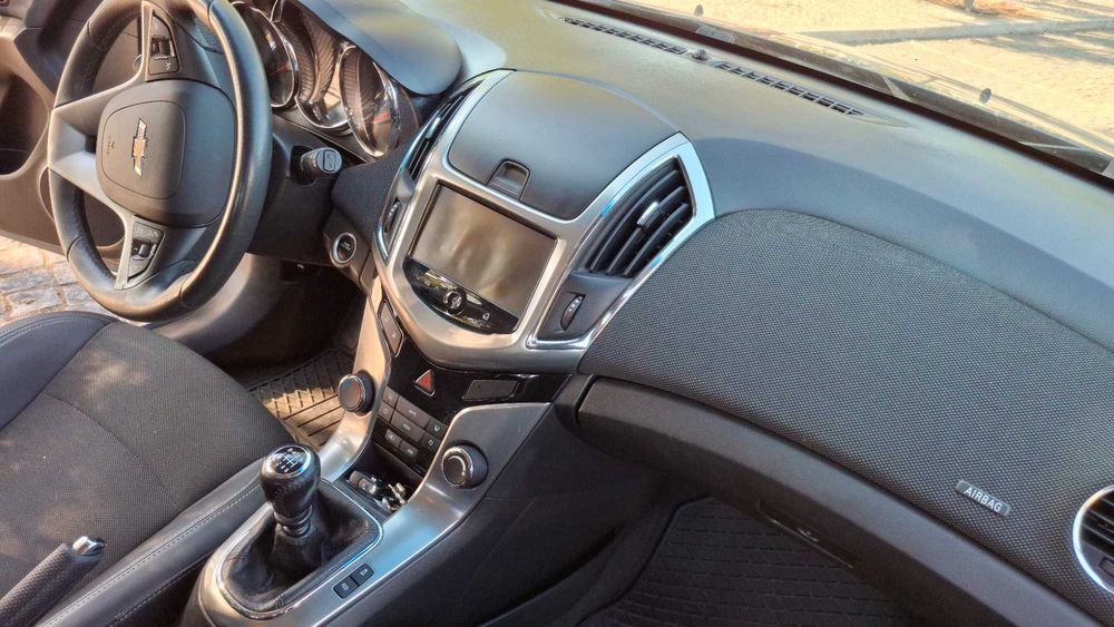 Chevrolet Cruze SW 1.7 VCDi LTZ