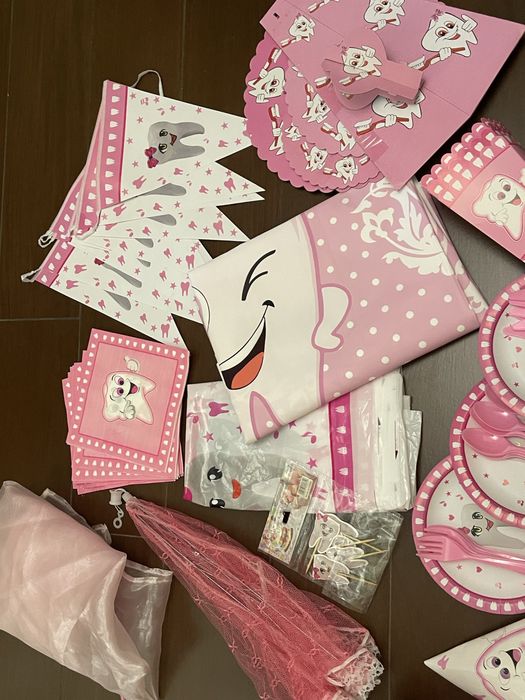 Декор для праздника первый зуб ,одноразовая посуда