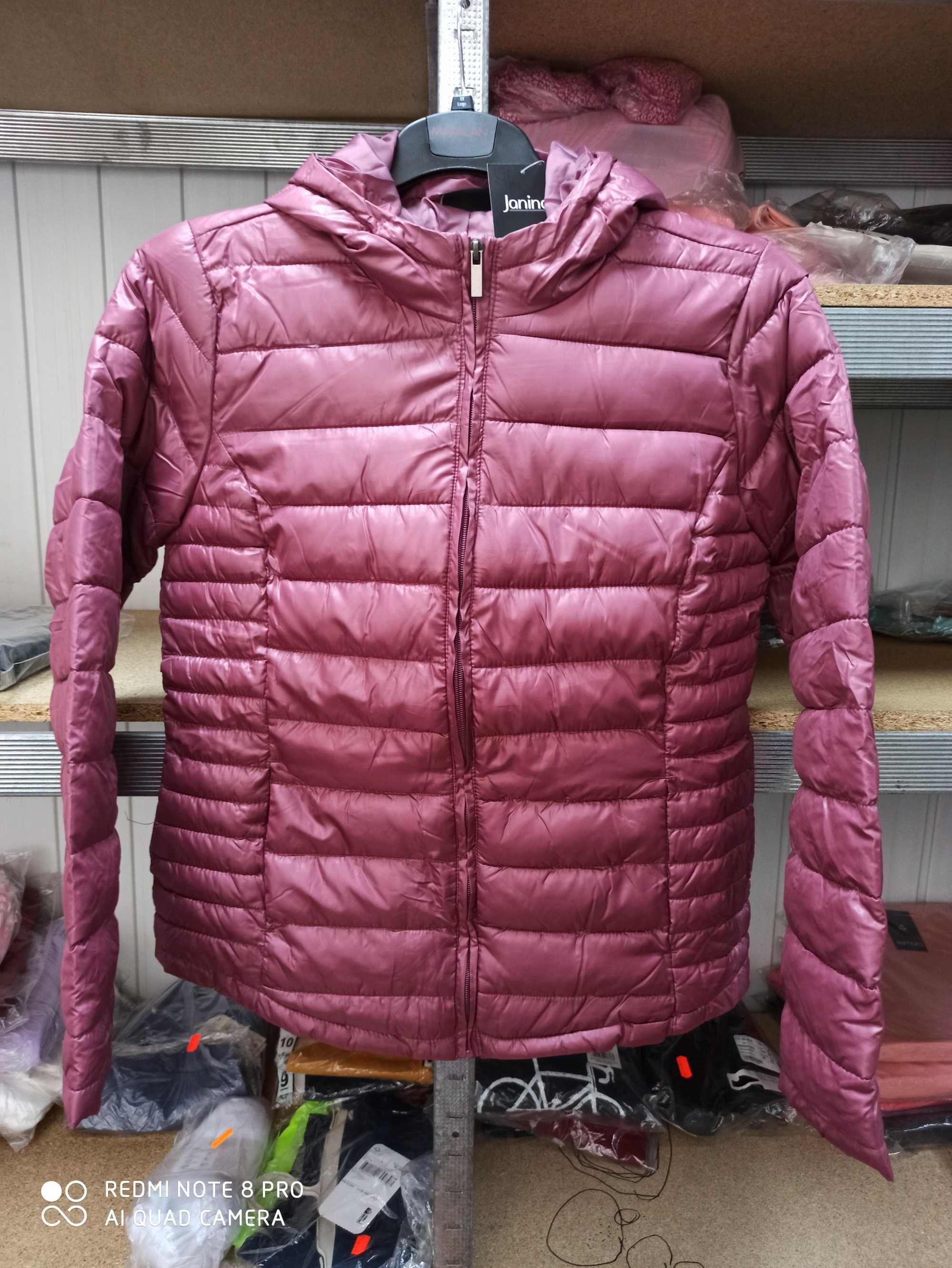 Женская лёгкая куртка ESMARA® размер М-Л разные цвета