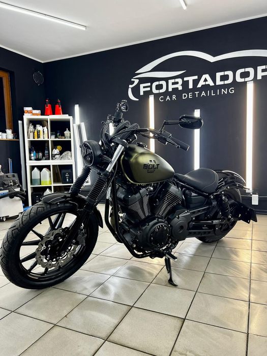 Yamaha xvs bolt 950