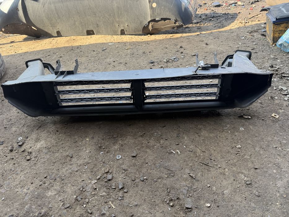 Жалюзі воздухозаборник Jaguar I-Pace 18-23 J9D3-8310-a