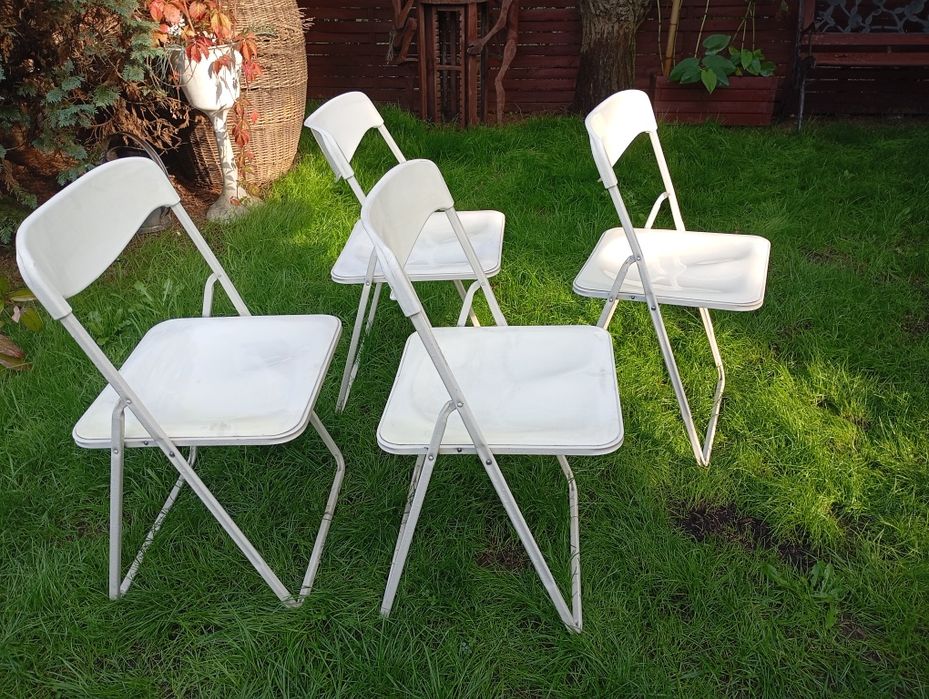 4 Białe krzesła składane ogrodowe, biurowe, tarasowe lub cateringowe.