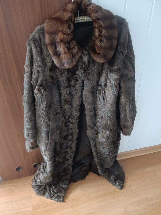 Futro futerko sztuczne płaszcz jesienny zimowy rozmiar 40 L 42 XL