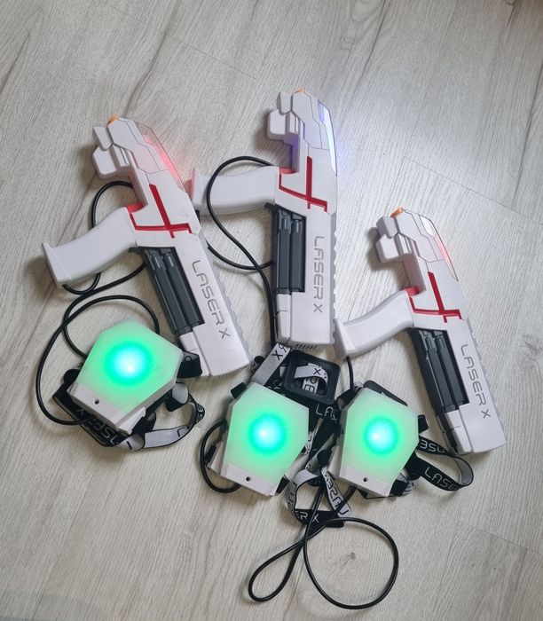 3 pistolety laser X
