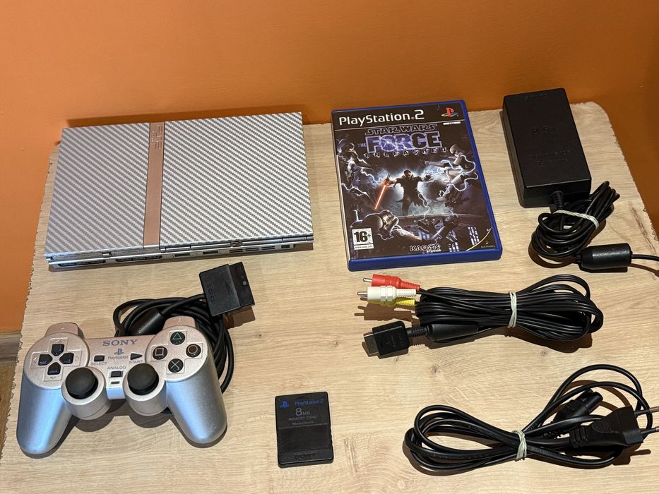 PlayStation 2  Slim SCPH-70003 Silver