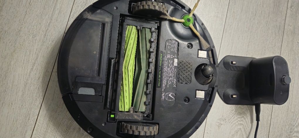 Irobot roomba e5