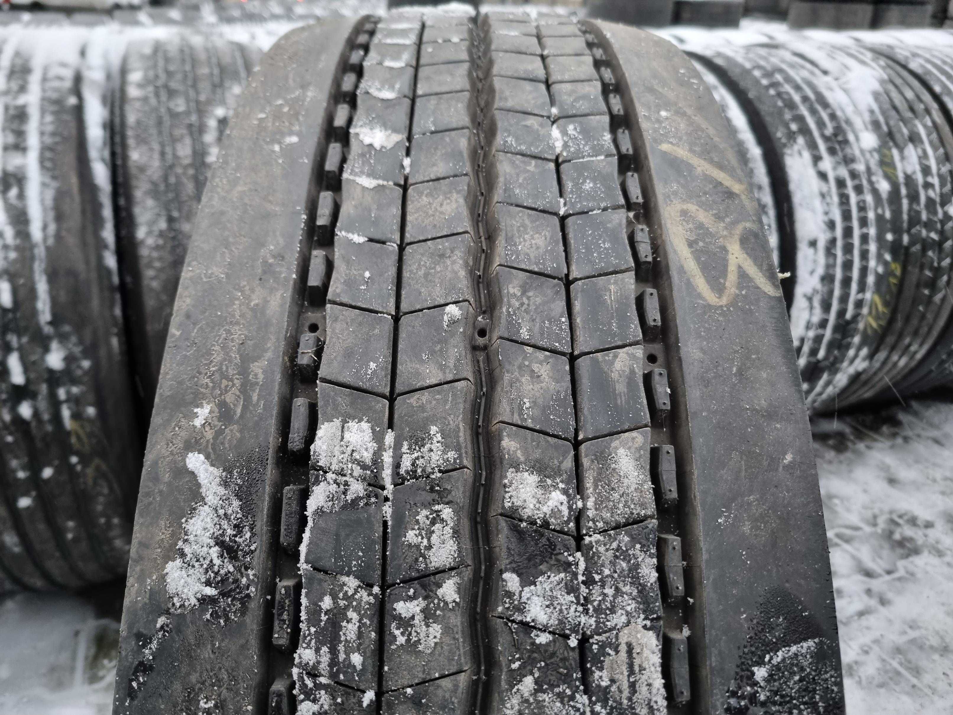 315/80R22.5 Opona MICHELIN XMULTI Z 13mm Przód X MULTI