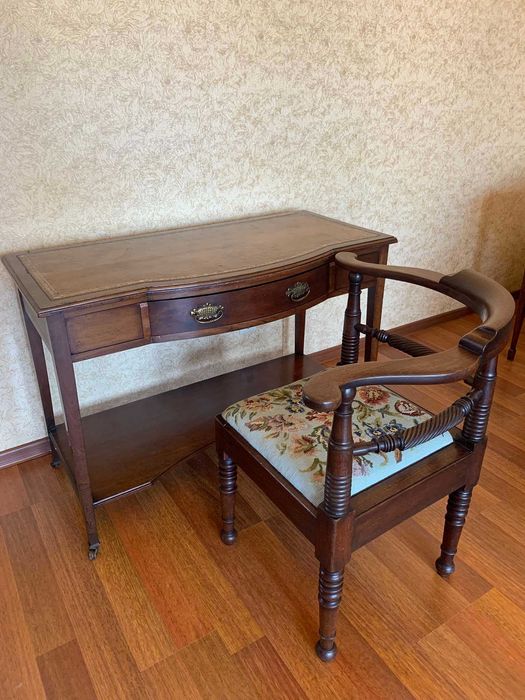 Англійські меблі