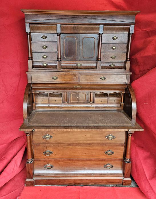 Escravaninha inglesa