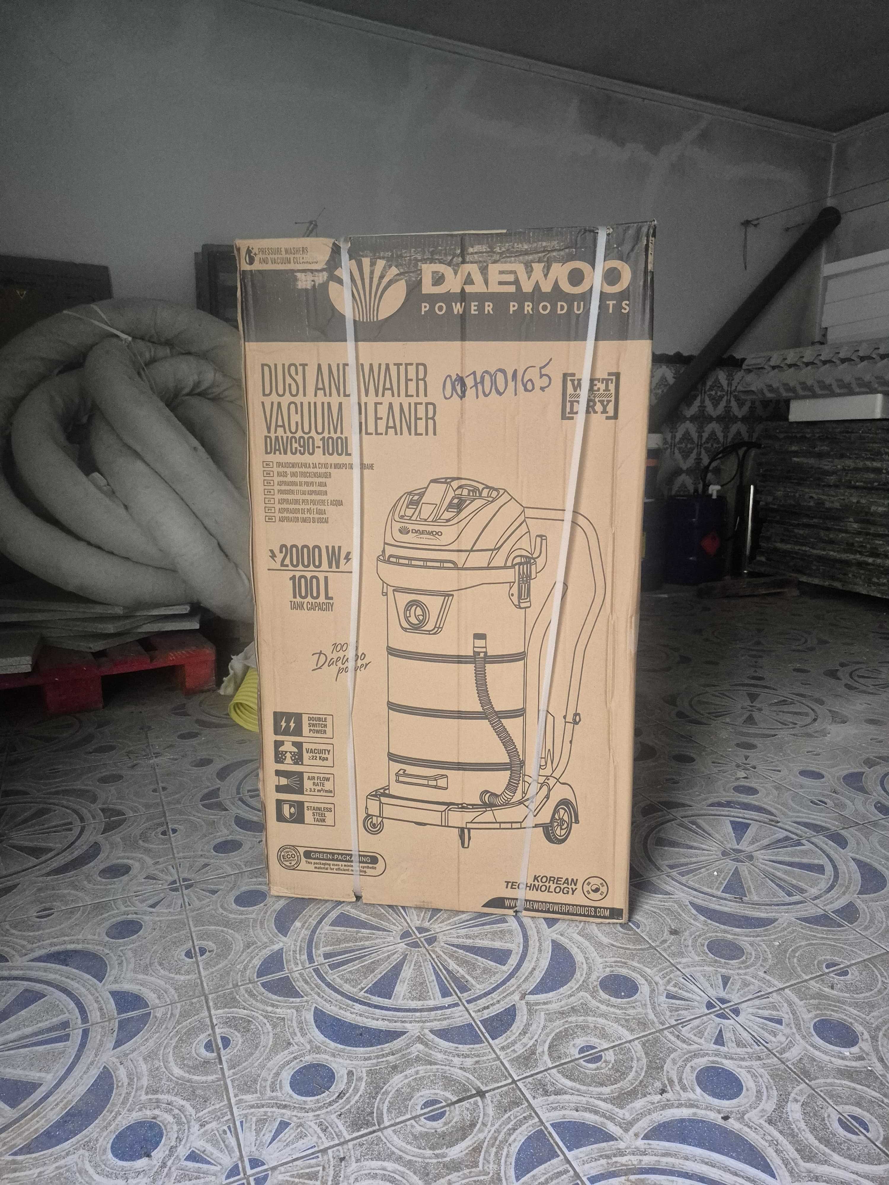 Aspirador Industrial Daewoo DAVC 90-100L - Novo!
