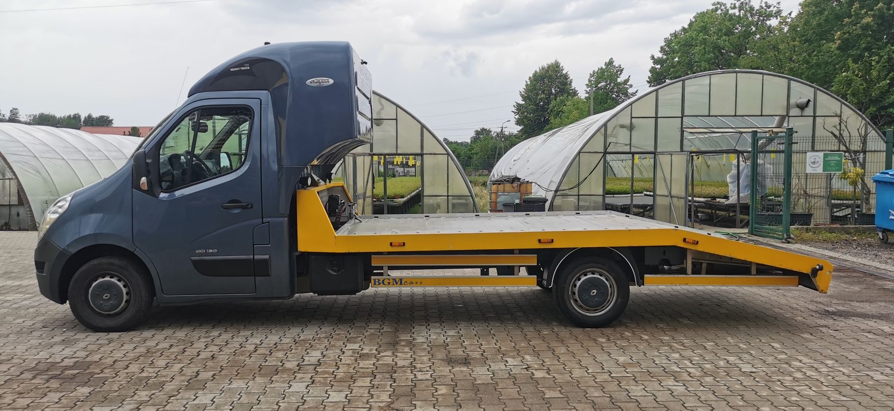 Wynajem Renault Master autolaweta laweta kat B