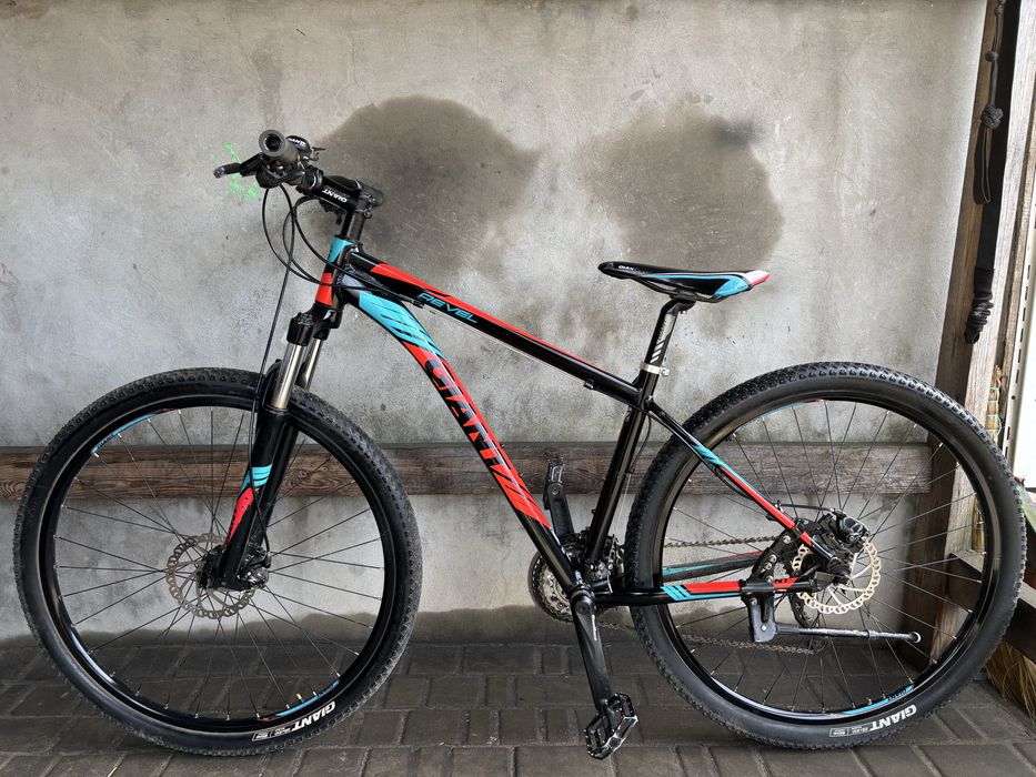 Велосипед GIANT REVEL 29
