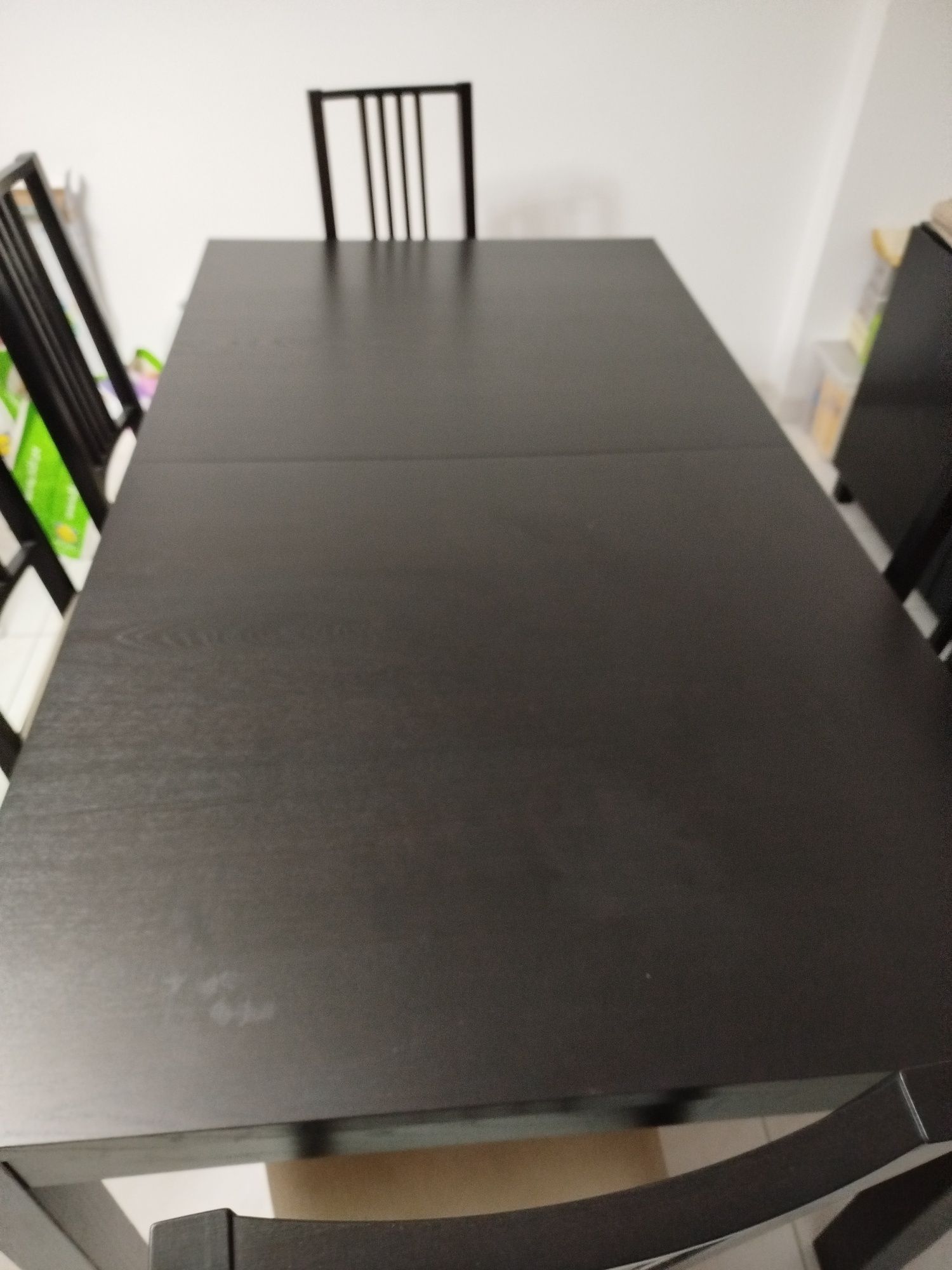 Mesa bjursta extensível de 6 a 10 lugares