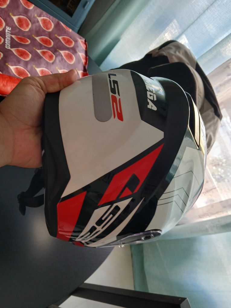 Capacete LS2 com pinlock