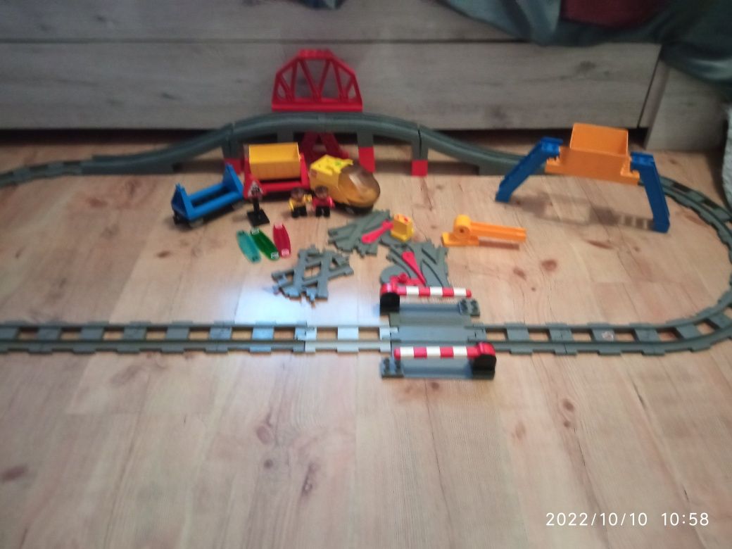 Pociąg inteligentny 3325 LEGO Duplo+ wagony