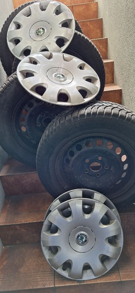 Pirelli snow control 195/65 r15 + felgi + kołpaki