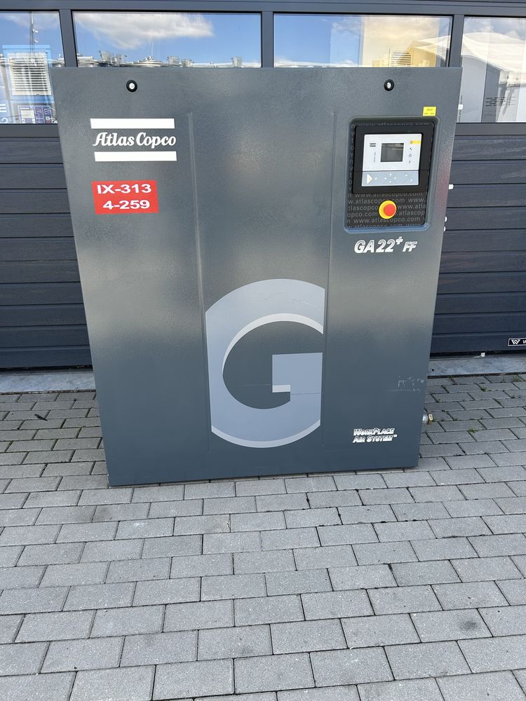 Kompresor śrubowy  ATLAS COPCO 22 kw 7.2 BAR 4.09m3 + osuszacz