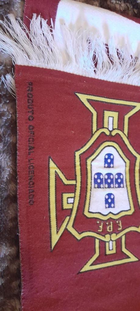 Bandeira e cachecol de Portugal
