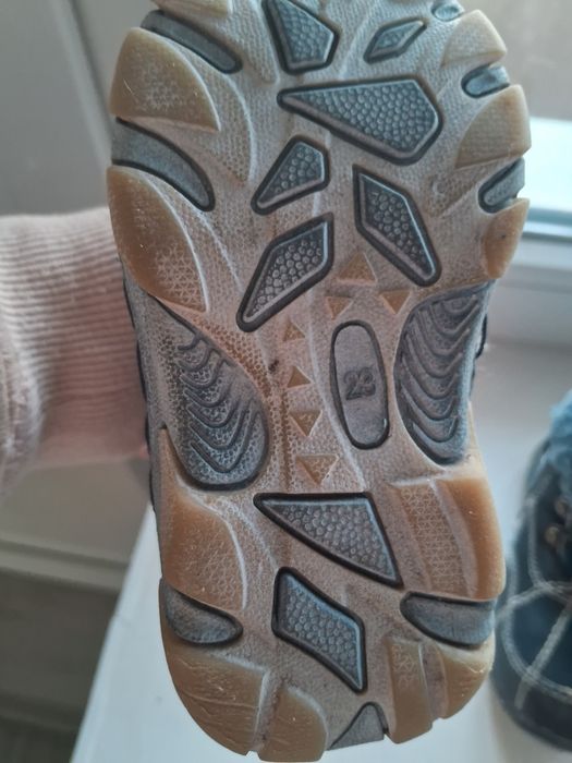 Ботиночки дитячі зимові на цегейці 22-23р( 13, 5 см)