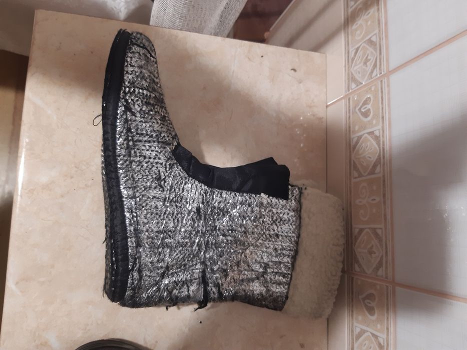 Зимові чоботи типу sorel