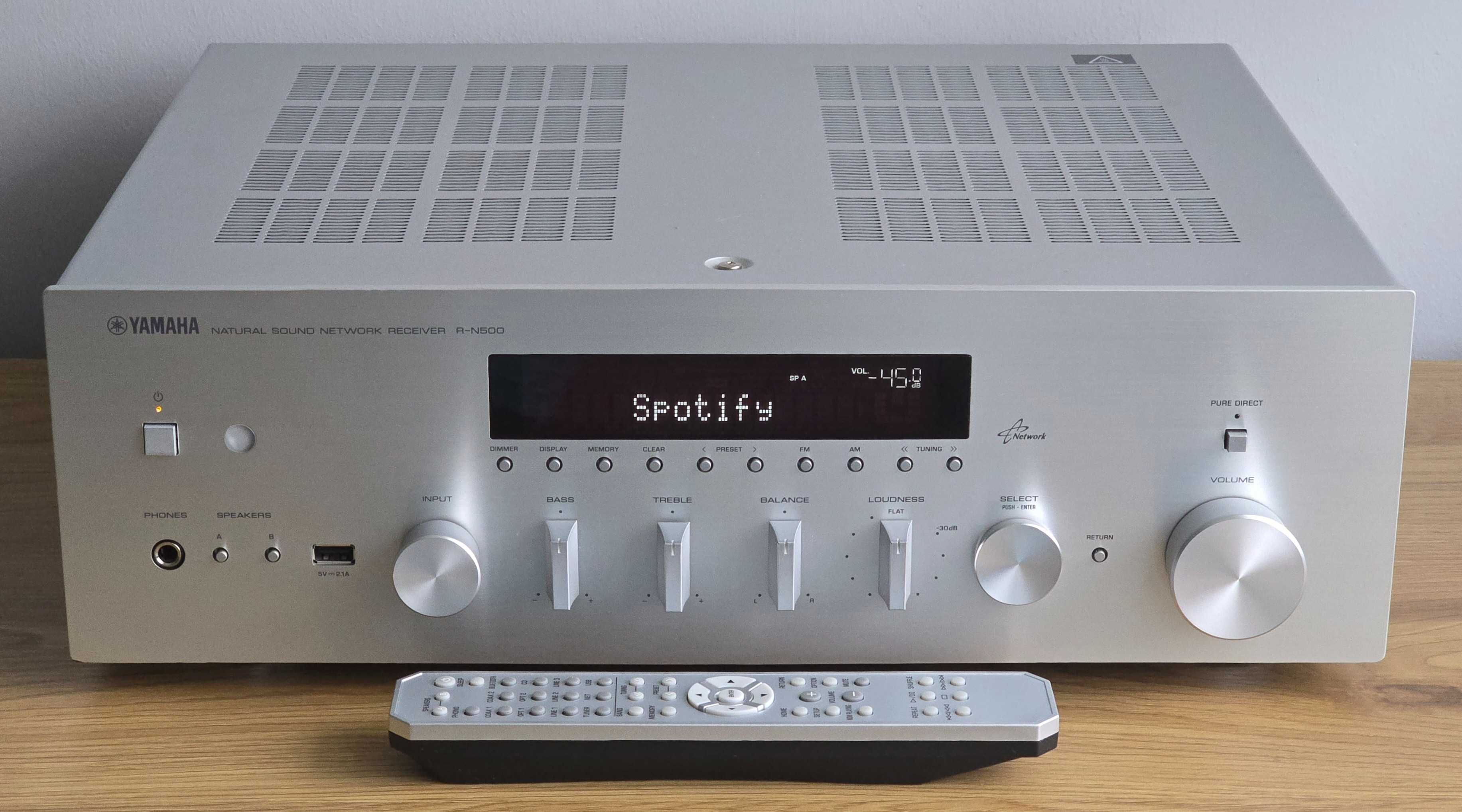 Yamaha R-N500 Amplituner sieciowy Airplay Spotify USB FLAC Stereo LAN
