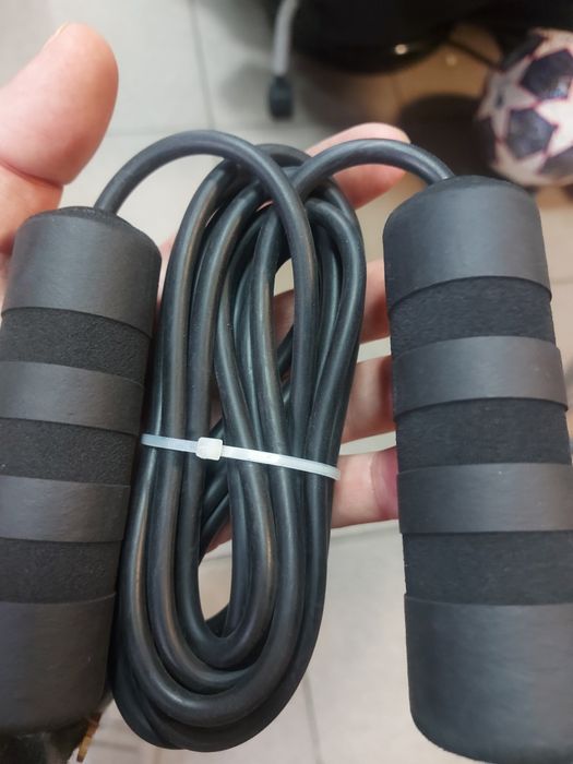 Скакалка чорна Adidas