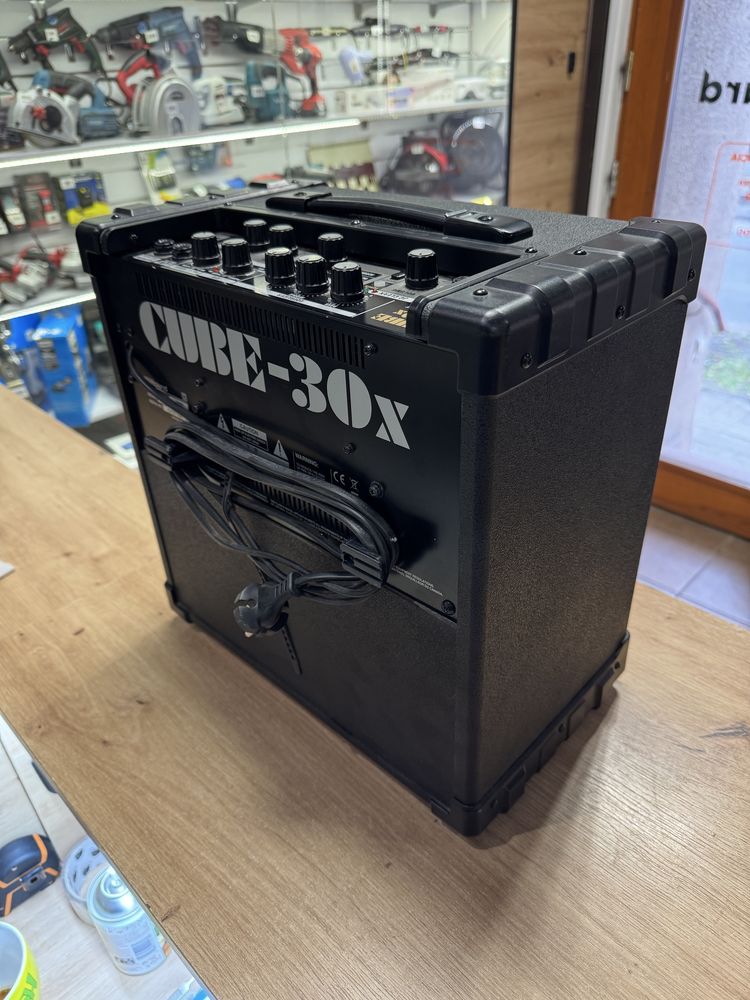 Wzmacniacz gitarowy Roland Cube 30x -- otoLombard Lumik Kalisz