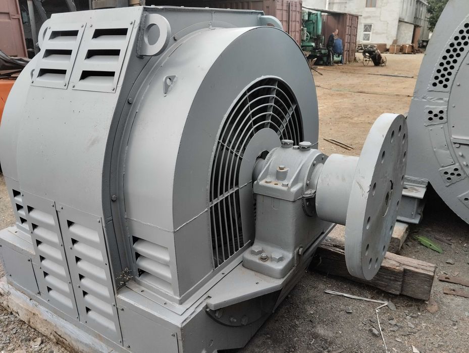 Електродвигун  СДН  1000 кВт, 750 об/хв