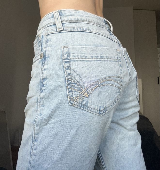 Модні джинси кльош клёш буткат нові