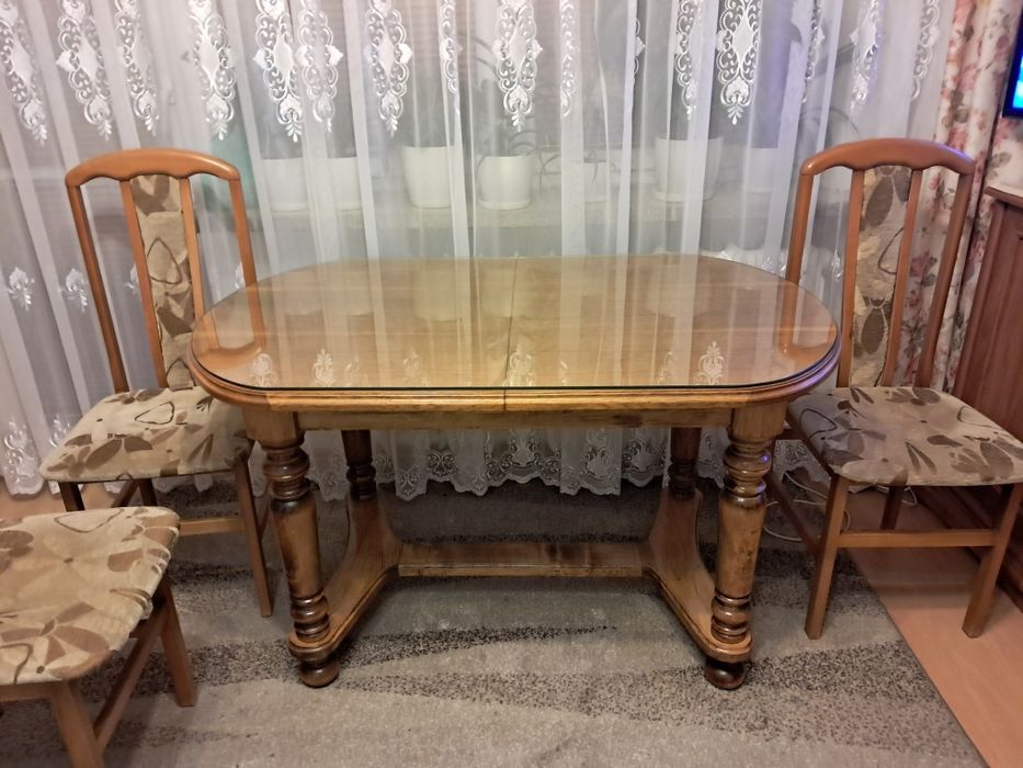 4 Krzesła do salonu