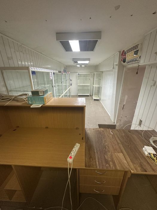 Без% фасадне приміщення 57м² Севастопольска площа