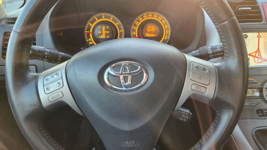 Toyota Auris 1.6 benzyna / LPG.