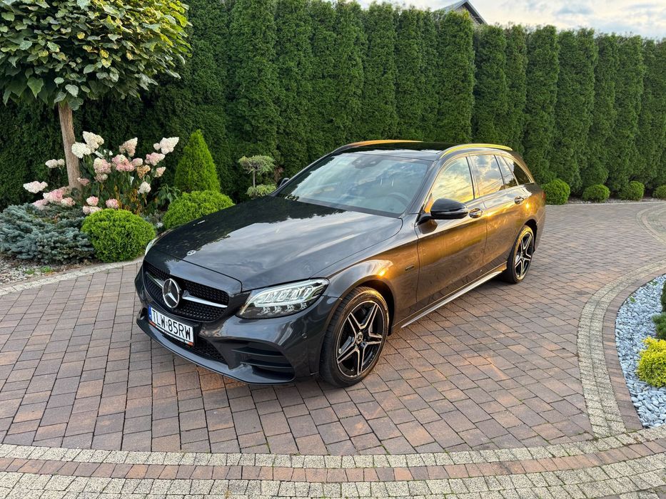 Mercedes-Benz Klasa C 300de AMG