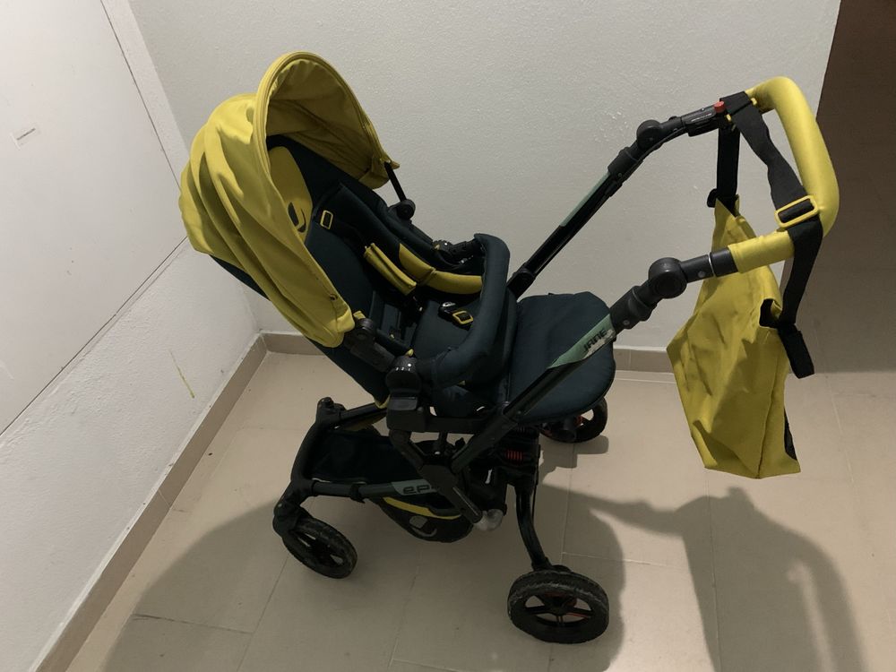 Carrinho de bebé Jané + Cadeira de passeio | Com extras