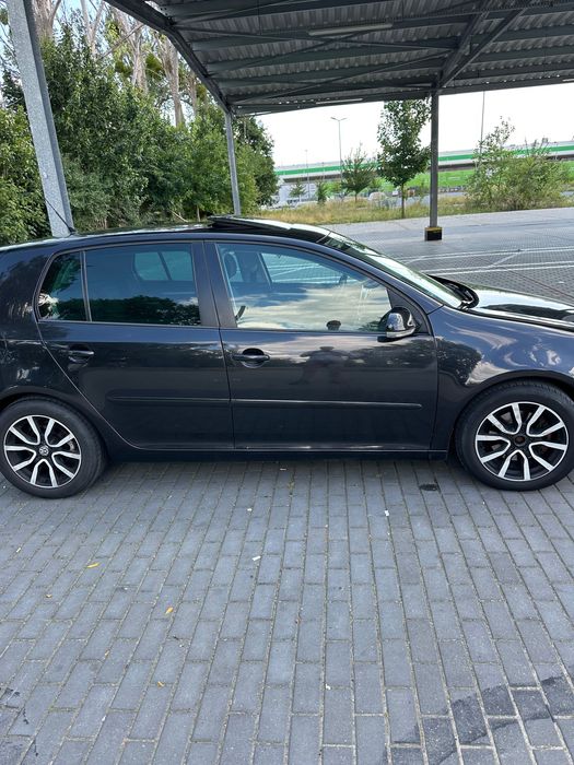 Volkswagen Golf V 1.4 tsi 2007 rok