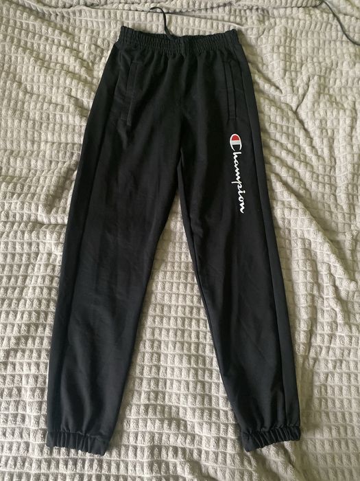 Стан 10/10 ні разу не одягались,не підійшов розмір