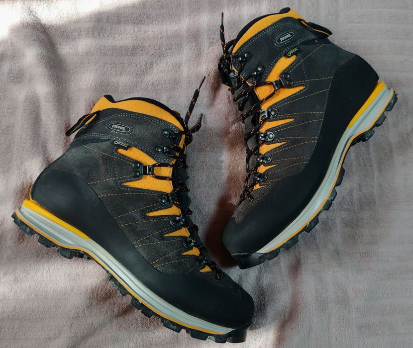 Трекінгові черевики  Meindl Air Revolution 4.1 GORE-TEX 3089-76 Сірий