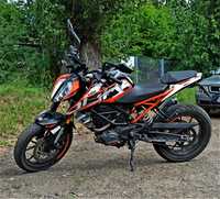 KTM DUKE 125  rok 2019 ABS