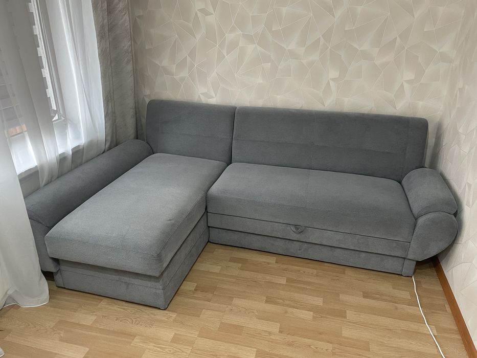 Narożnik do salonu z funkcją spania