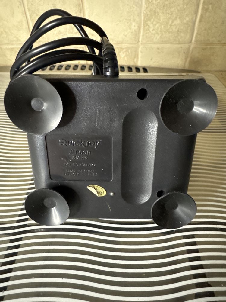 Joystick QuickJoy Junior SV-119 - sprawny / Atari / Amiga / Commodore