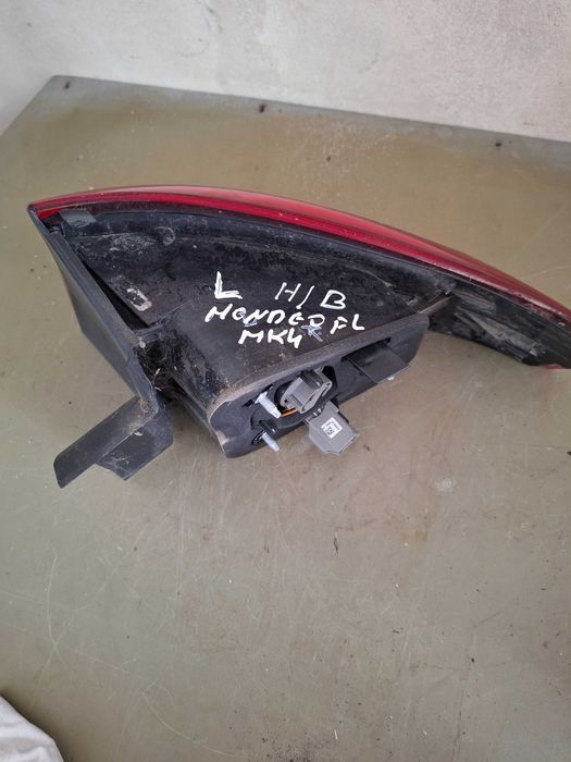 Lampa tylna prawa w błotnik Mondeo mk4 H/B  lift