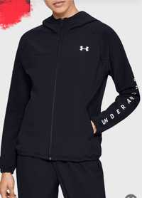 Продам спортивный костюм Under Armour