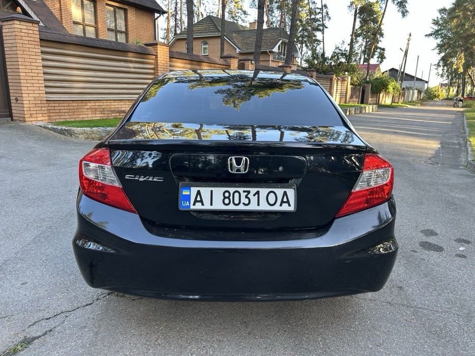 Honda Civic ІХ 2011р 1.8 бензин