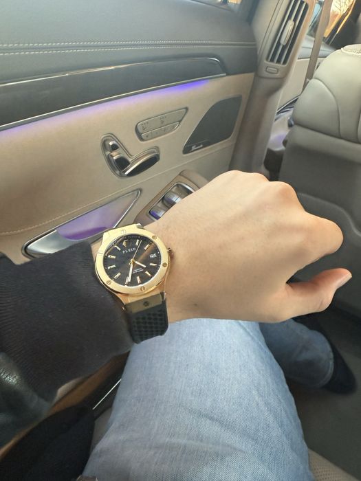 Часы Philipp Plein