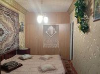 Продам 2-кімнатну квартиру, вул. Пархоменка, Шевченківський район