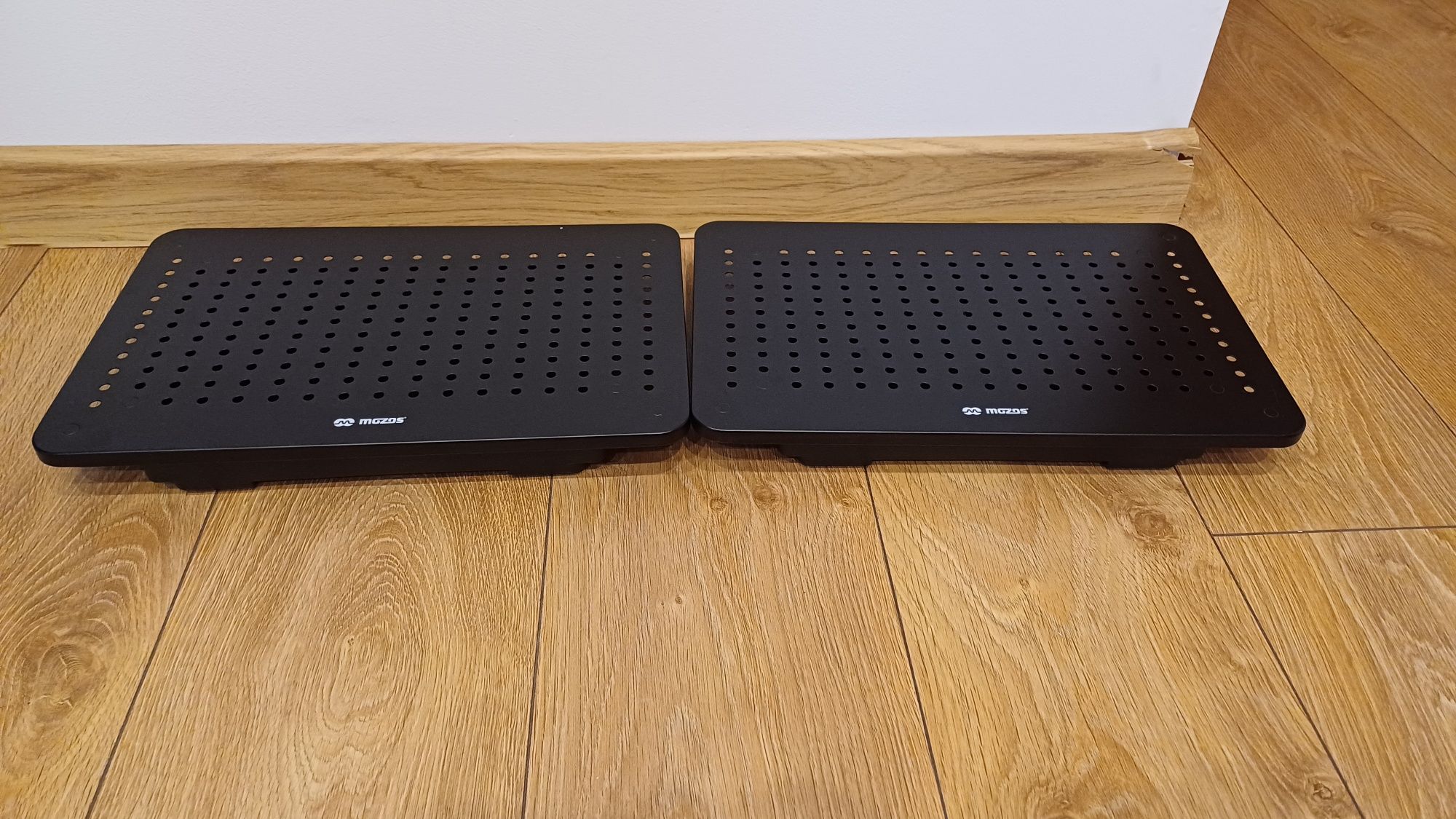 Mozos SPM1 Stolik, podstawka pod monitor regulowana