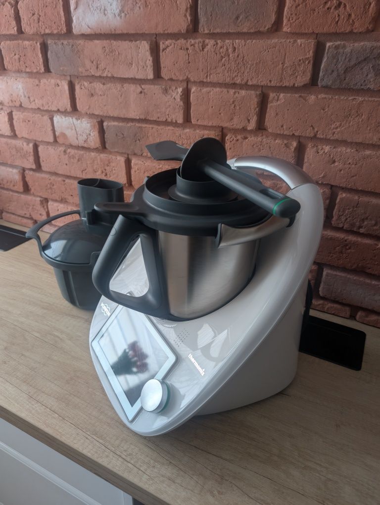 Thermomix tm6 + Nakładka krojąca