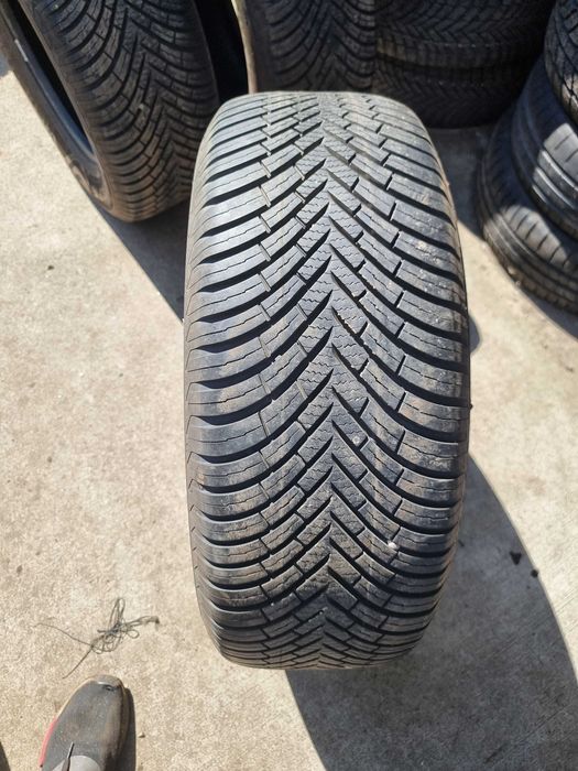 Opona 235/60/16 2021 r. Vredestein Quatrac DOT 5121 7,1 mm